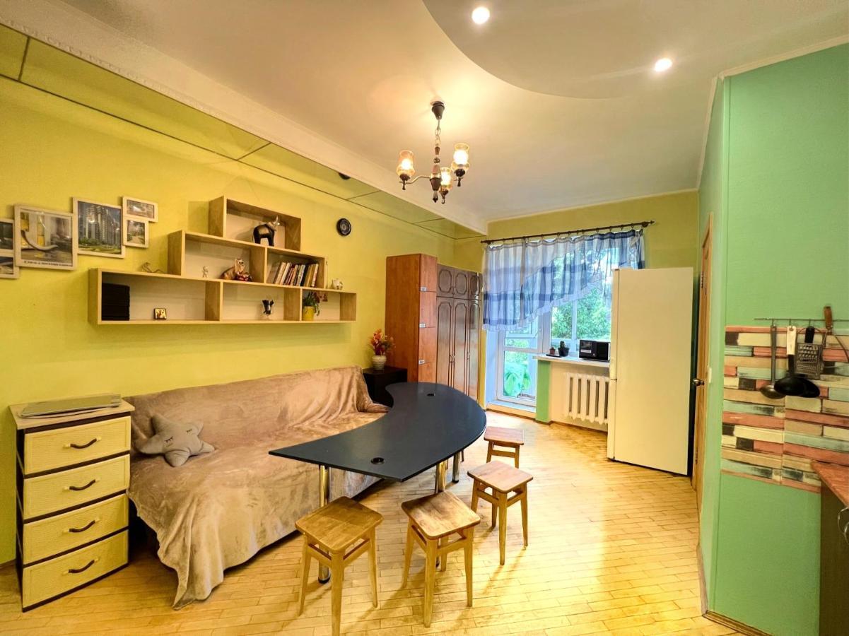 Pechersky Hostel Kiev Bagian luar foto