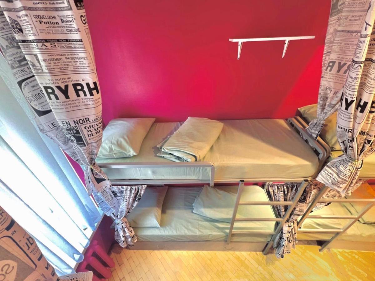 Pechersky Hostel Kiev Bagian luar foto
